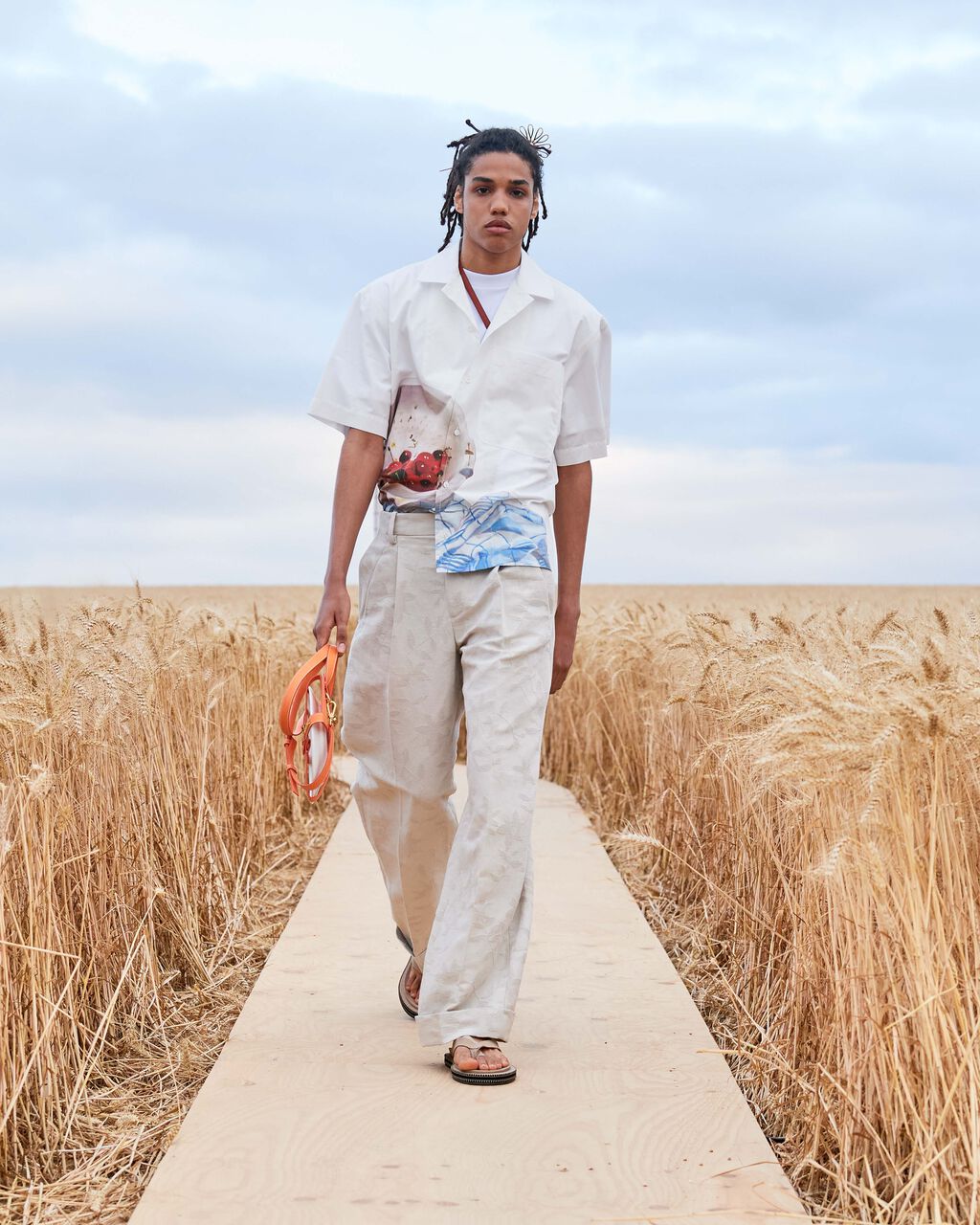 Look 30